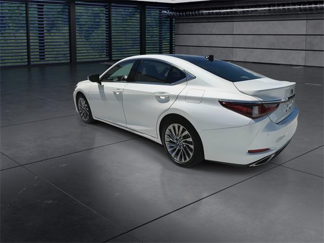 used 2024 Lexus ES 350 car, priced at $49,888
