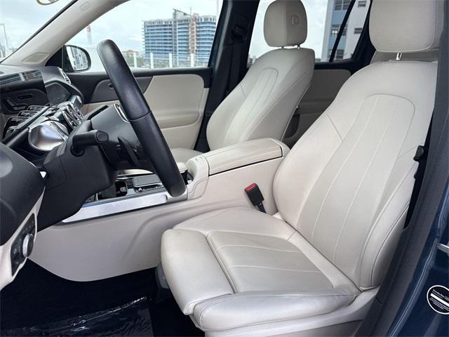used 2022 Mercedes-Benz GLB 250 car, priced at $27,388