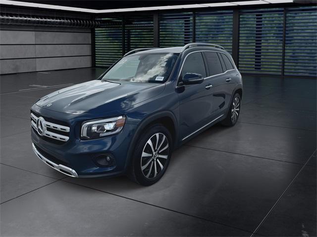 used 2022 Mercedes-Benz GLB 250 car, priced at $27,388