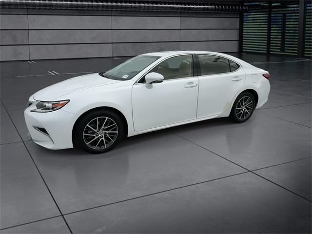 used 2016 Lexus ES 350 car, priced at $23,998