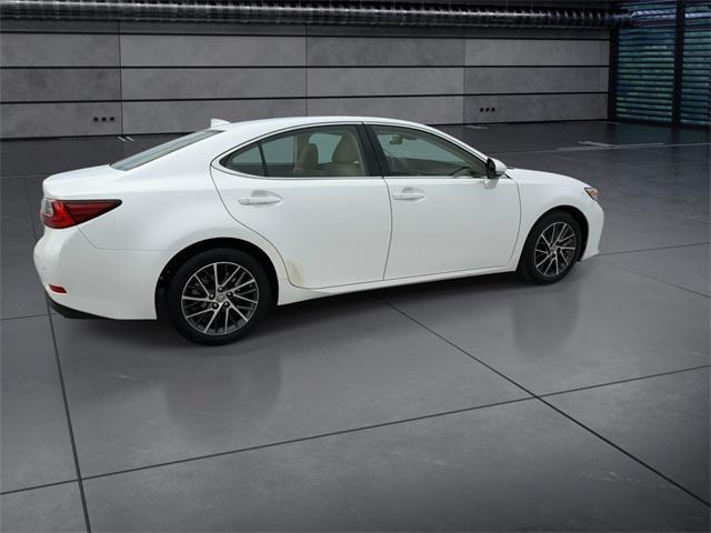 used 2016 Lexus ES 350 car, priced at $23,998