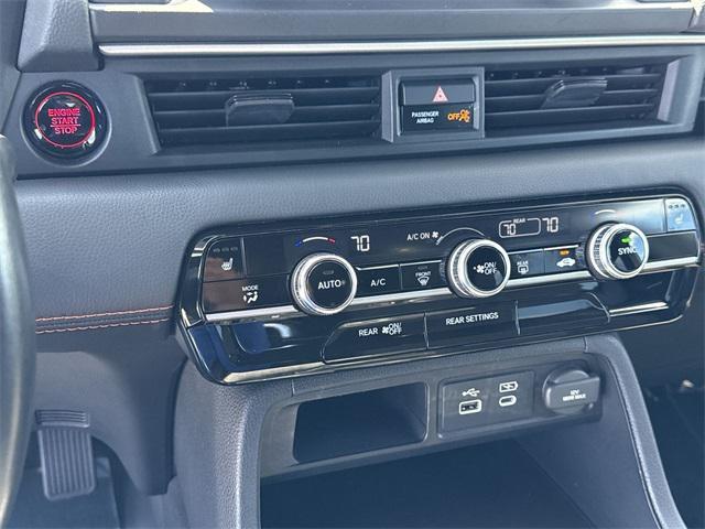 used 2023 Honda Pilot car, priced at $33,888