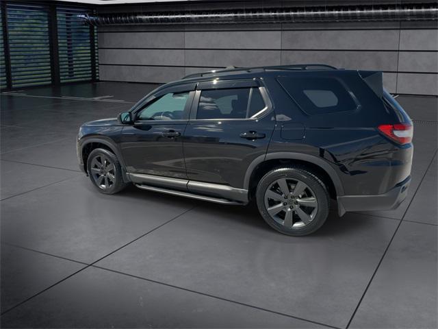 used 2023 Honda Pilot car, priced at $33,888