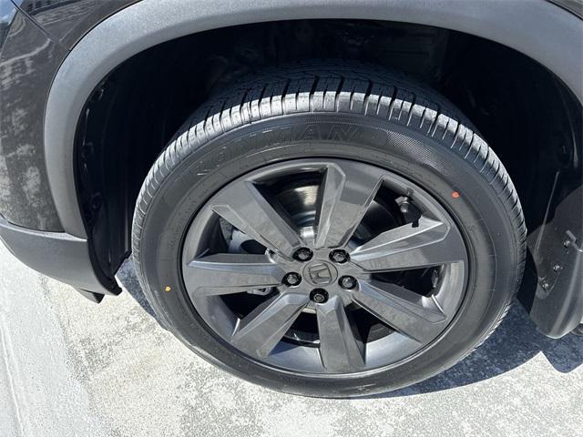 used 2023 Honda Pilot car, priced at $33,888