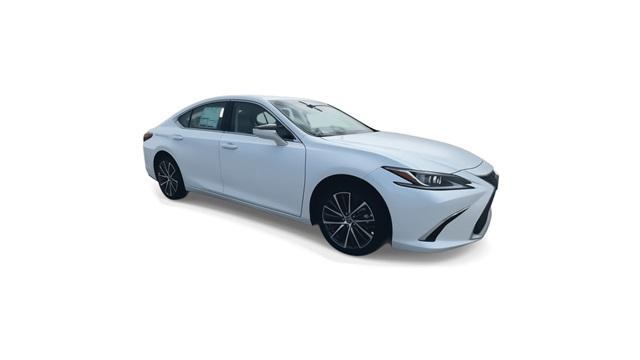 new 2025 Lexus ES 350 car, priced at $47,715