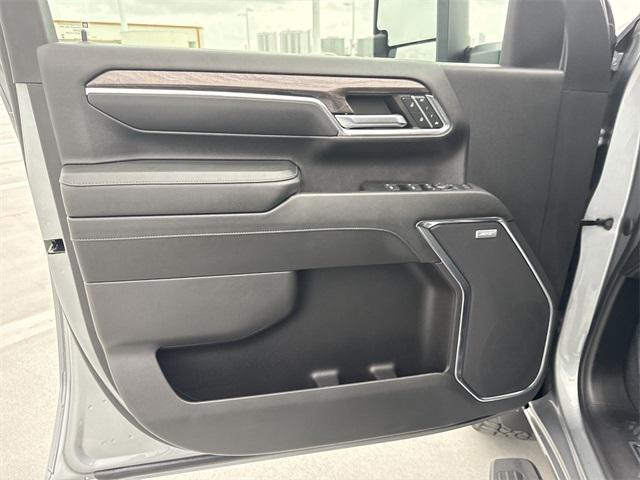 used 2024 Chevrolet Silverado 2500 car, priced at $69,888