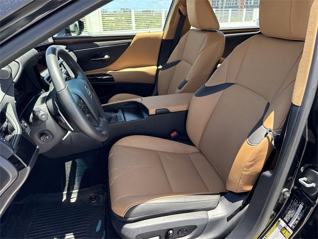 used 2025 Lexus ES 350 car, priced at $46,688