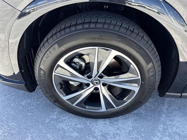 new 2025 Lexus RX 350 car, priced at $50,925