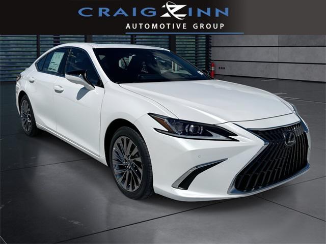 new 2025 Lexus ES 300h car, priced at $54,649