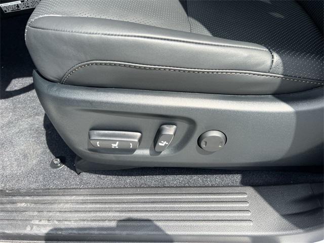 used 2023 Lexus GX 460 car, priced at $62,998