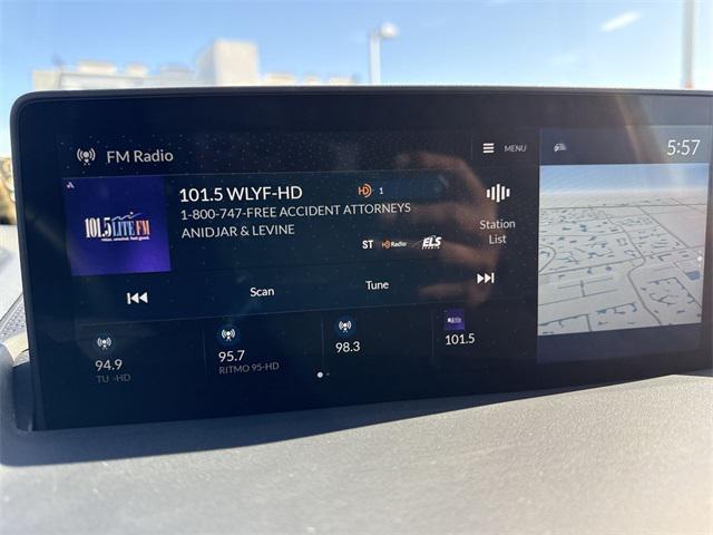 used 2022 Acura RDX car, priced at $31,888