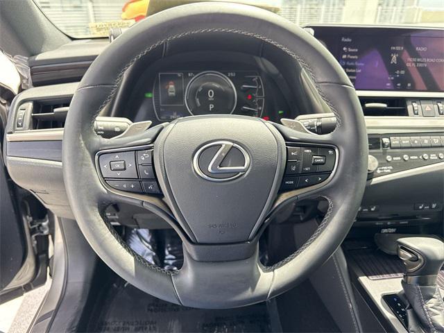 used 2021 Lexus ES 300h car, priced at $33,888