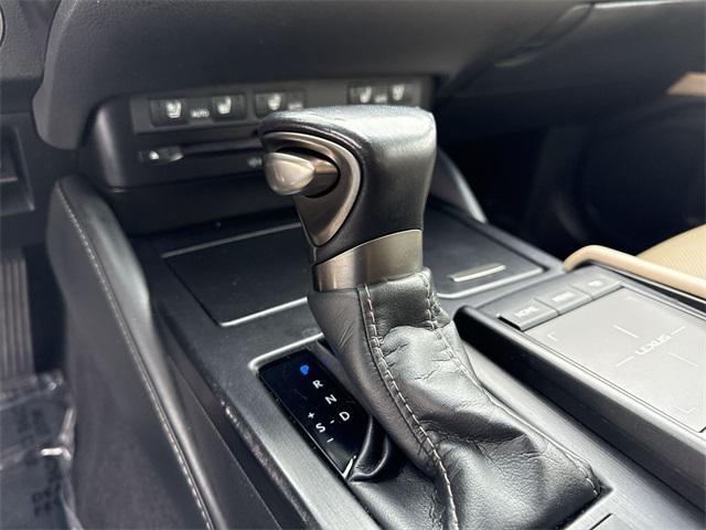 used 2019 Lexus ES 350 car, priced at $27,998