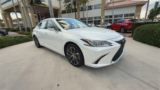 new 2025 Lexus ES 350 car, priced at $48,534