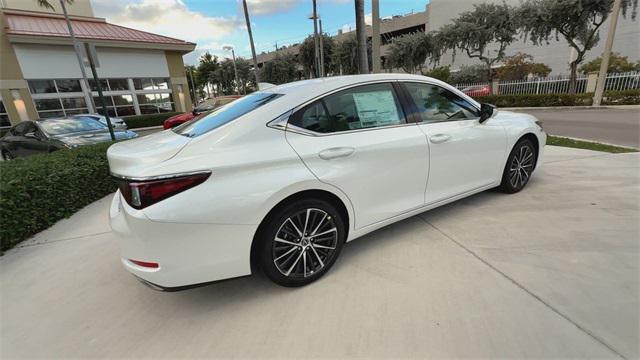 new 2025 Lexus ES 350 car, priced at $48,534