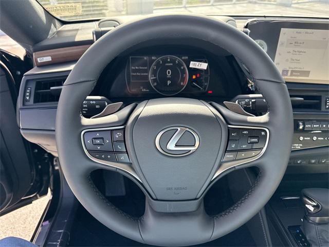 new 2025 Lexus ES 350 car, priced at $49,594