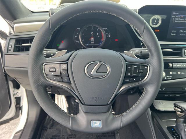 used 2022 Lexus ES 350 car, priced at $38,388