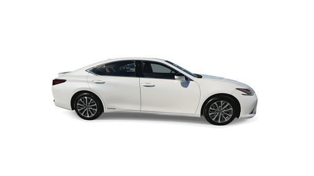 used 2022 Lexus ES 300h car, priced at $37,488