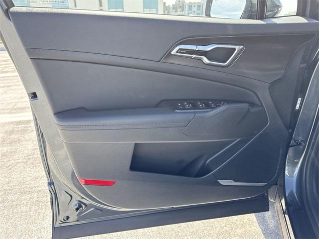 used 2025 Kia Sportage Hybrid car, priced at $30,888