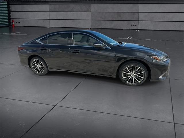 new 2025 Lexus ES 350 car, priced at $48,254