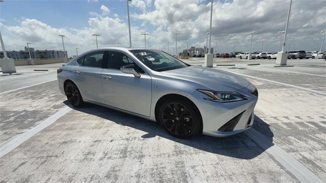 used 2022 Lexus ES 350 car, priced at $38,388