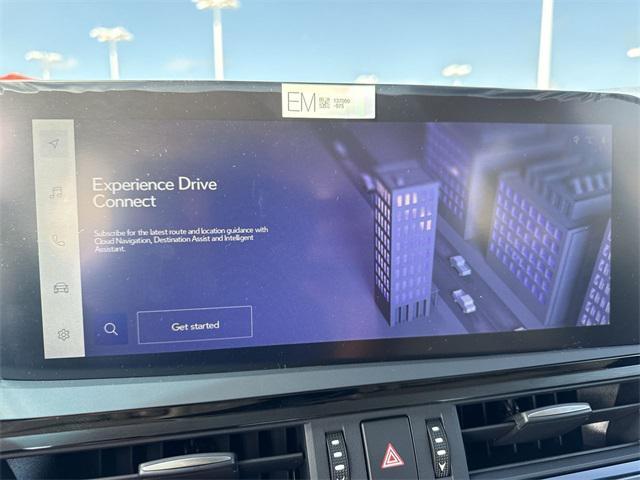 new 2025 Lexus ES 300h car, priced at $50,914