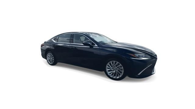 used 2022 Lexus ES 350 car, priced at $42,288