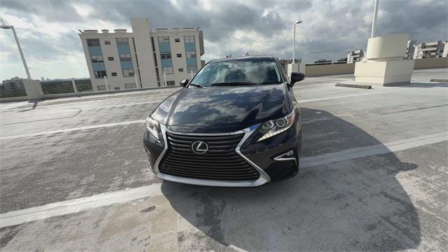 used 2018 Lexus ES 350 car, priced at $24,388