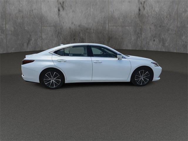 used 2024 Lexus ES 350 car, priced at $42,388