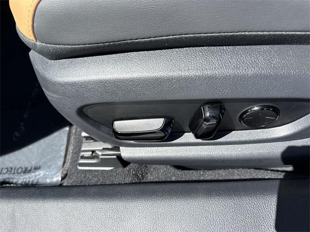 used 2025 Lexus ES 300h car, priced at $44,988