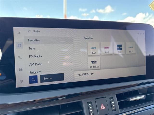 used 2025 Lexus ES 300h car, priced at $44,988