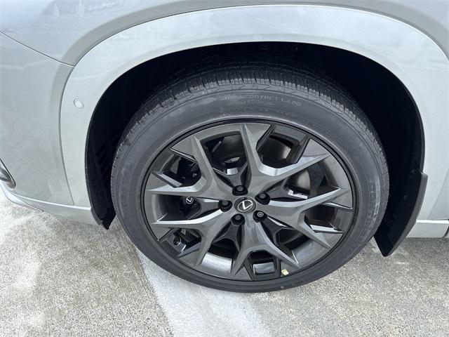 new 2025 Lexus TX 500h car, priced at $74,559