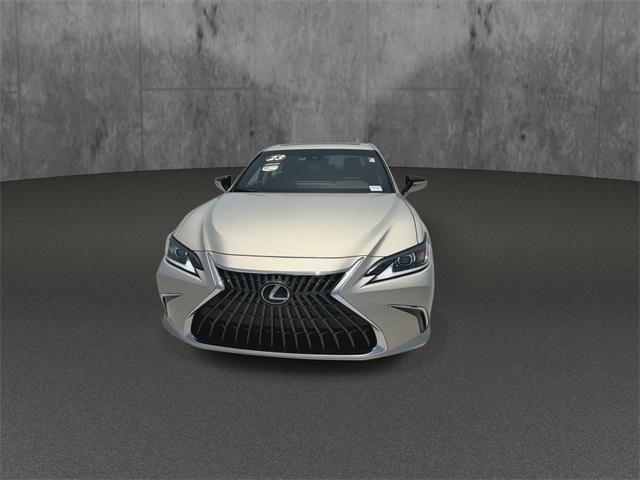 used 2023 Lexus ES 300h car, priced at $40,788