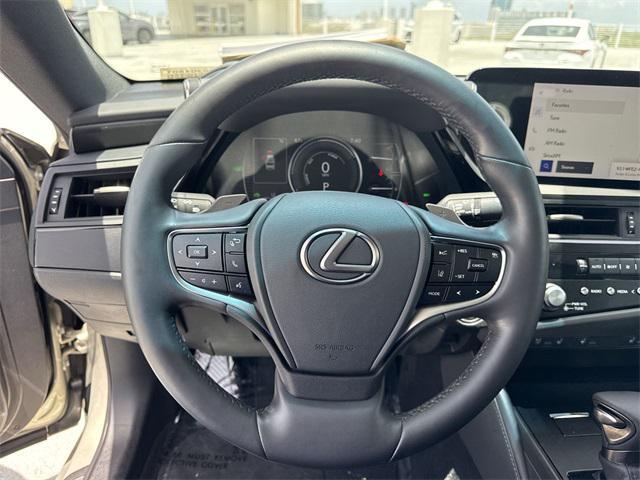 used 2023 Lexus ES 300h car, priced at $40,788