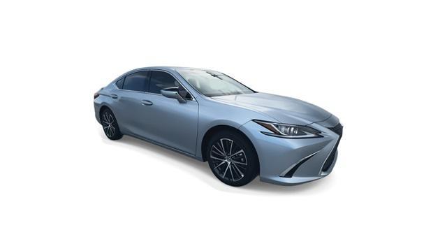 new 2025 Lexus ES 300h car, priced at $50,350