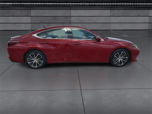 used 2023 Lexus ES 350 car, priced at $33,388