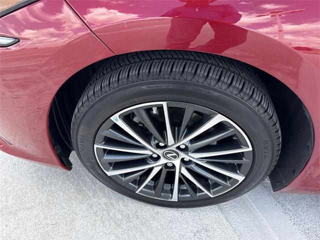 used 2023 Lexus ES 350 car, priced at $33,388