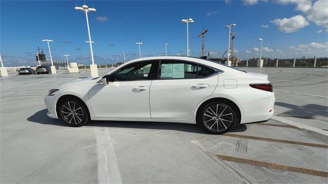 used 2022 Lexus ES 350 car, priced at $38,998