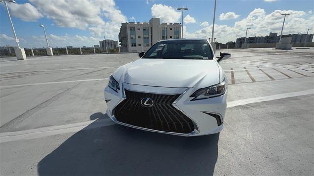 used 2022 Lexus ES 350 car, priced at $38,998