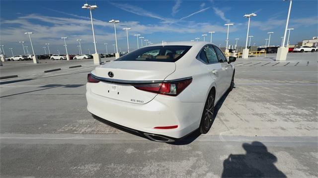 new 2025 Lexus ES 350 car, priced at $47,165