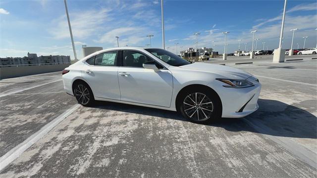 new 2025 Lexus ES 350 car, priced at $47,165