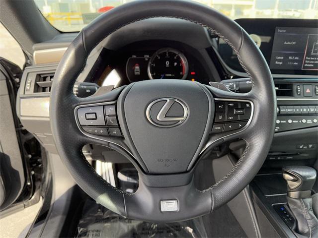 used 2022 Lexus ES 350 car, priced at $40,388