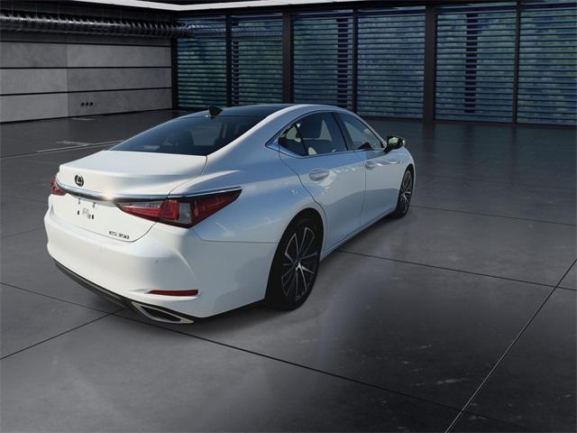 used 2022 Lexus ES 350 car, priced at $32,888