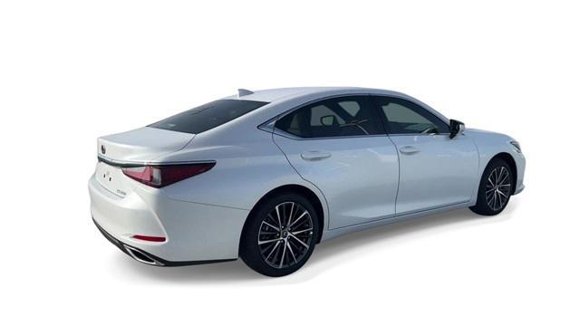 new 2024 Lexus ES 350 car, priced at $45,823