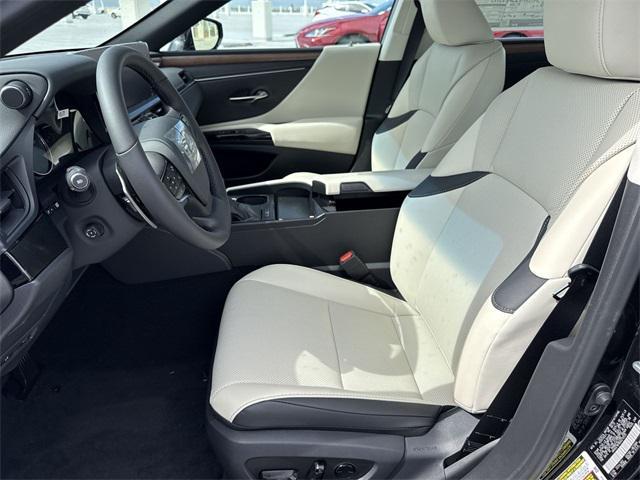 new 2025 Lexus ES 350 car, priced at $50,094