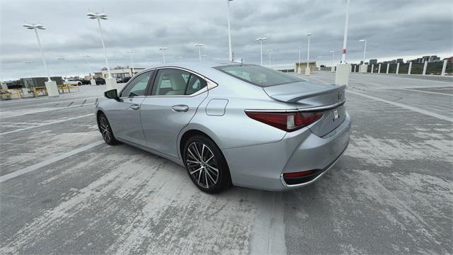 used 2022 Lexus ES 300h car, priced at $37,788