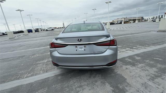 used 2022 Lexus ES 300h car, priced at $37,788