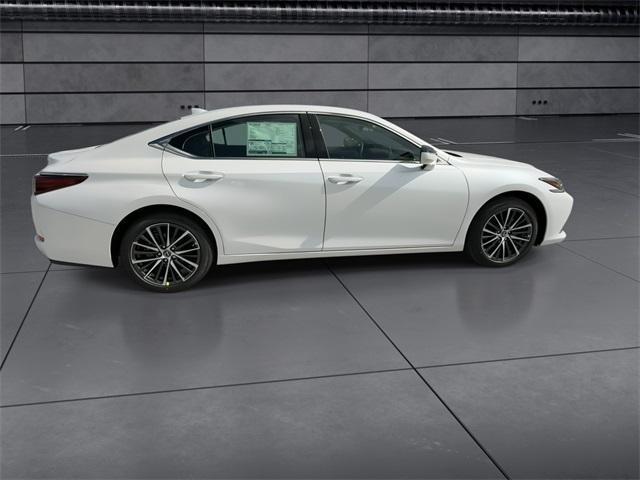 new 2025 Lexus ES 350 car, priced at $50,094