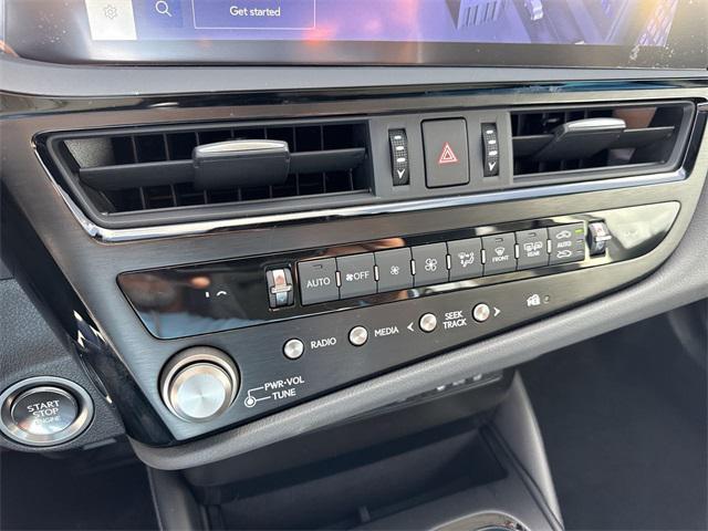 new 2025 Lexus ES 350 car, priced at $50,094