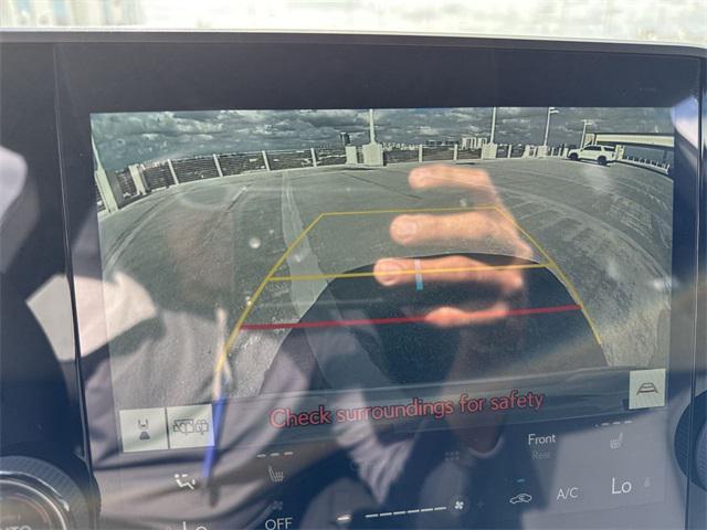 new 2025 Lexus RX 350 car, priced at $51,425